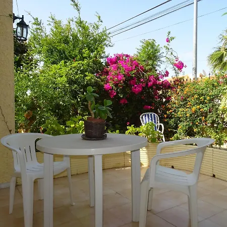 Casa Mediterráneo * La Mariña